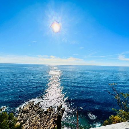 Suite Sunset 18 - Fronte Mare Сан Ремо Екстериор снимка