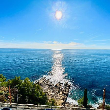Suite Sunset 18 - Fronte Mare Сан Ремо Екстериор снимка