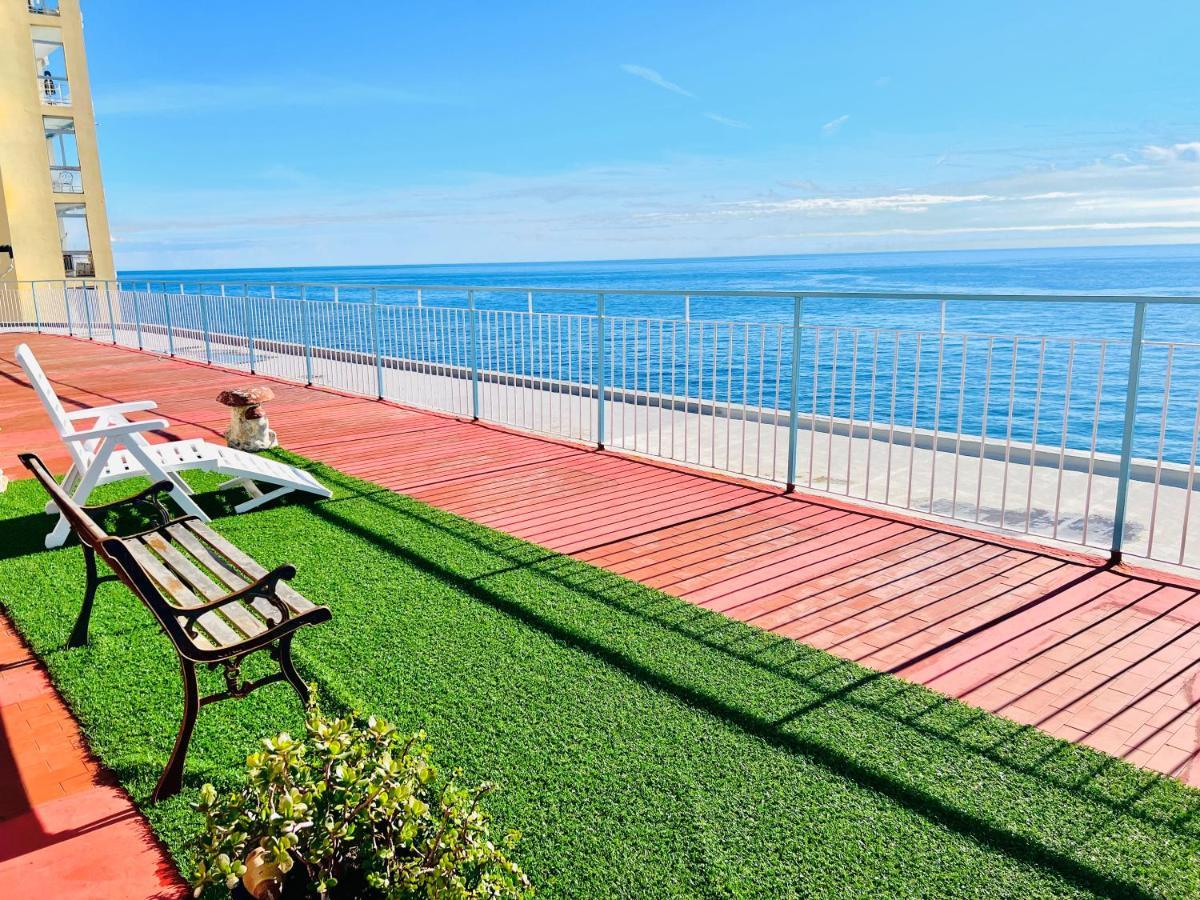 Suite Sunset 18 - Fronte Mare Сан Ремо Екстериор снимка